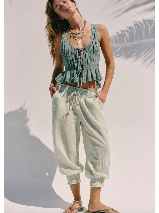 Free People Pants - Free People Taye Smocked Cotton Capris NWT XS/S